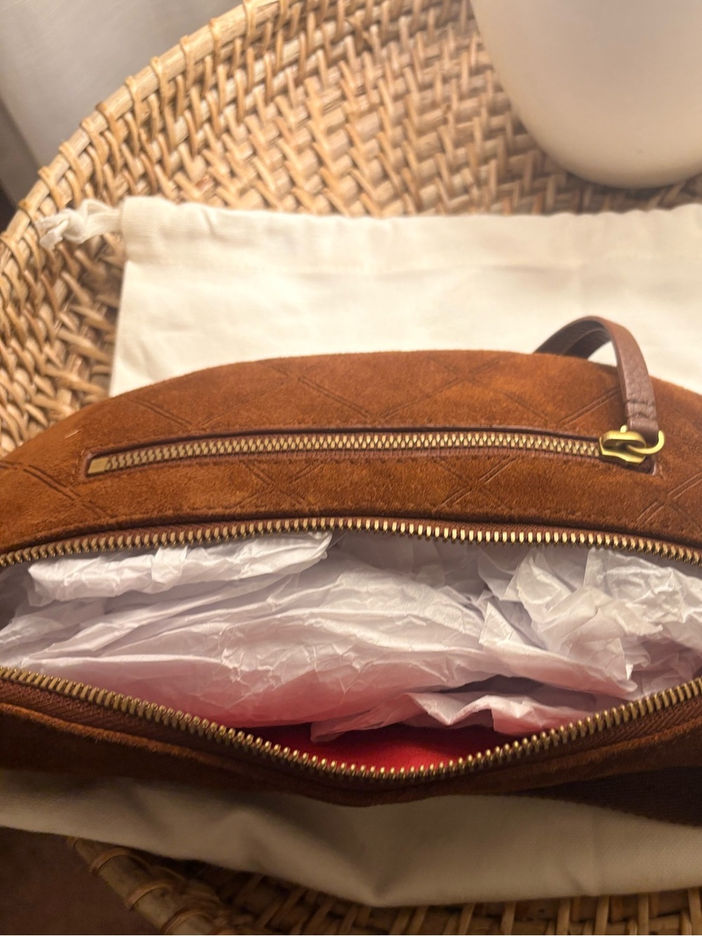 NWT Hammitt Suede Crossbody Belt Bag in Chocolate Diamond - Picture 4 of 6